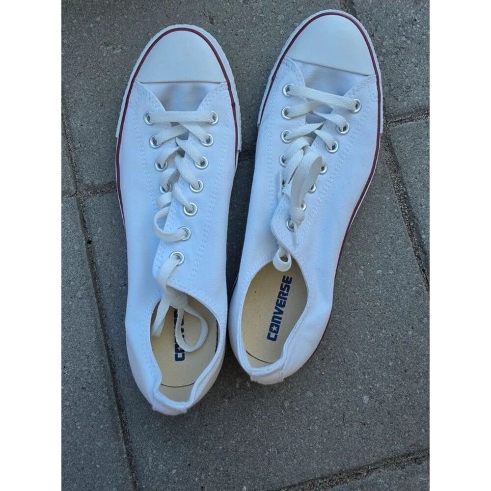 Converse Chuck Taylor All Star White Low Top